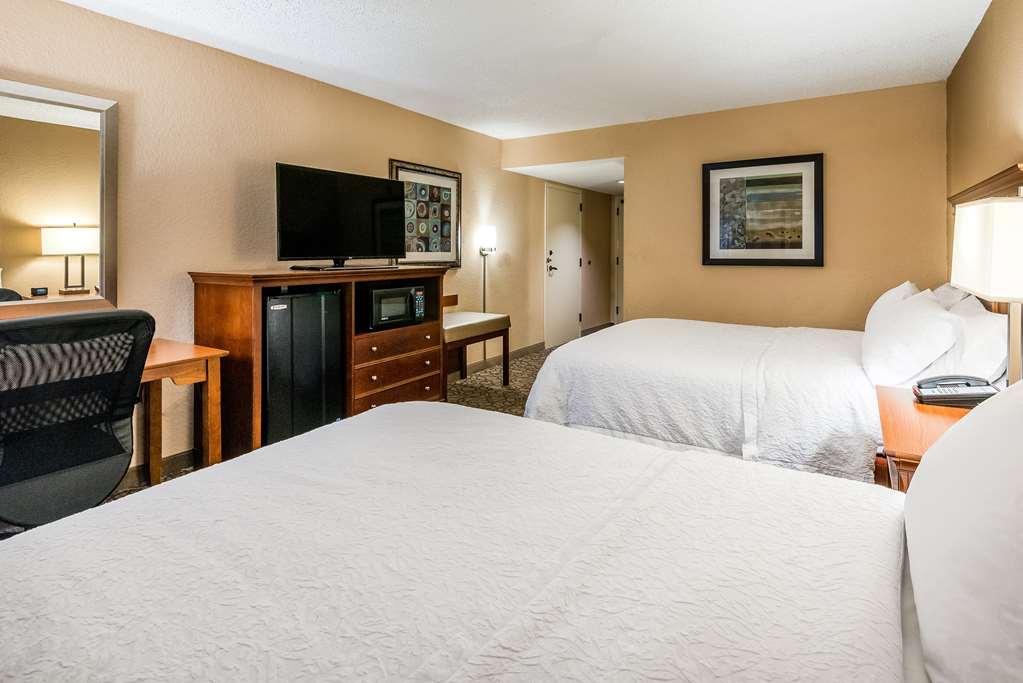 Hampton Inn גיינסוויל חדר תמונה