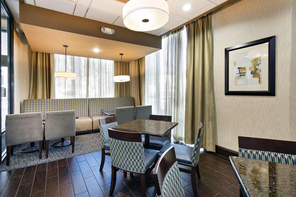 Hampton Inn גיינסוויל מראה פנימי תמונה