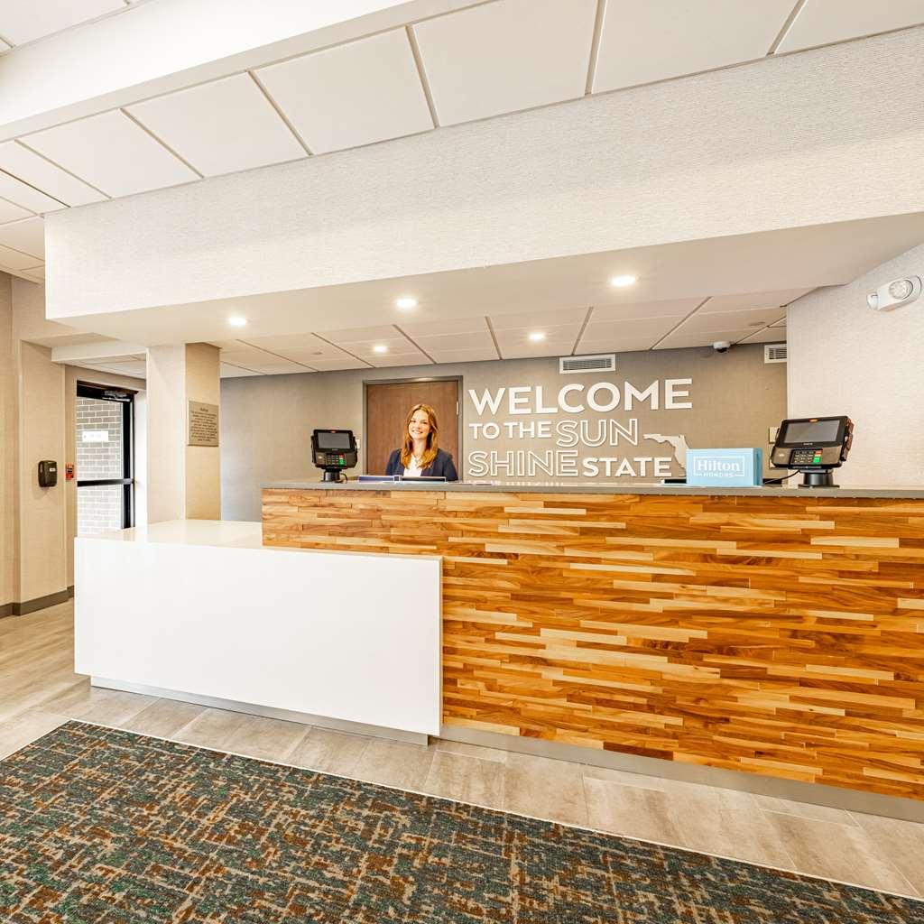 Hampton Inn גיינסוויל מראה חיצוני תמונה