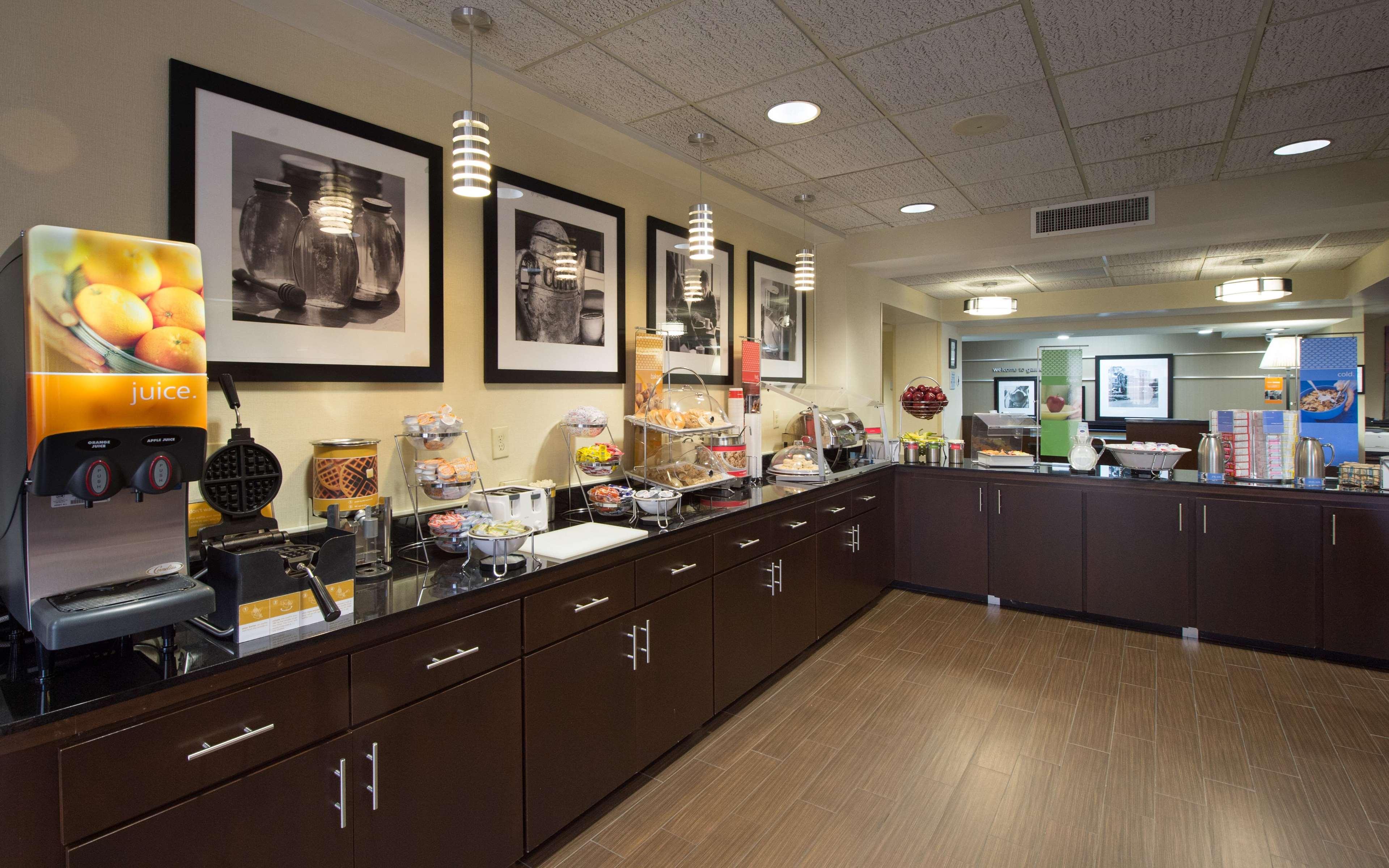 Hampton Inn גיינסוויל מראה חיצוני תמונה